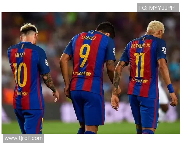 巴塞罗那与巴黎圣日耳曼的精彩对决图案解析与赛事回顾