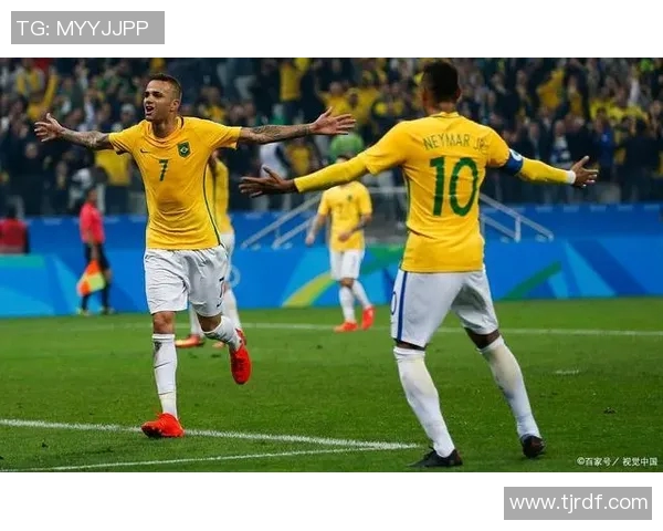 布拉格与奥斯达的精彩对决揭示足球战术与团队协作的完美结合 布拉格与奥斯达的精彩对决揭示足球战术与团队协作的完美结合